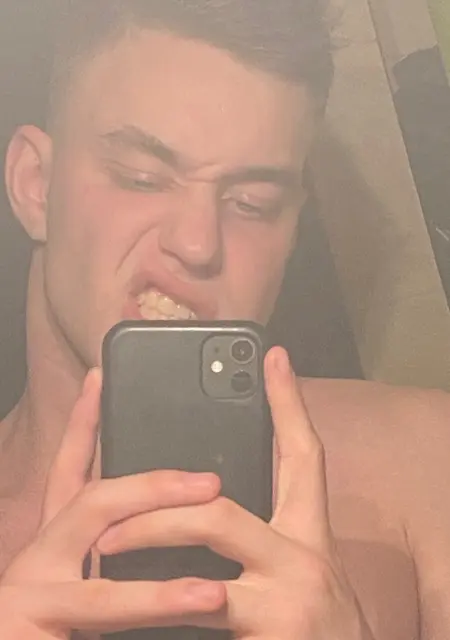 Арсений из Наро-Фоминска, мне 28, познакомлюсь на одну ночь