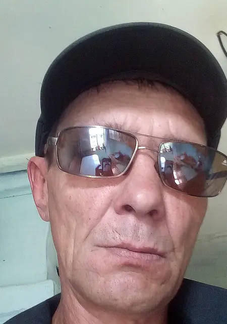 Nik из Улан-Удэ, мне 51, познакомлюсь на одну ночь