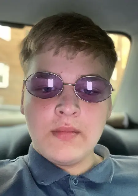 Леша из Томска, мне 20, познакомлюсь для вирта