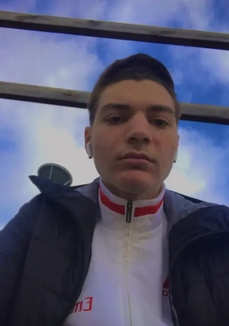 Марк из Ровно, ищу на сайте знакомства без обязательств