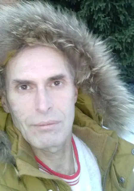 Саша из Щелково, мне 61, познакомлюсь для открытые отношения