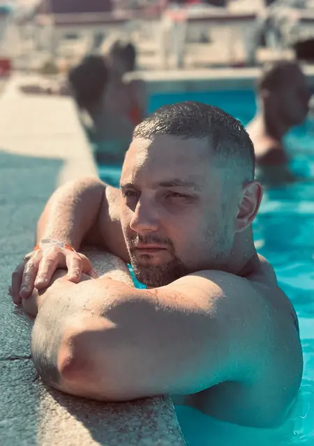 Дмитрий из Воронежа, мне 33, познакомлюсь для дружбы