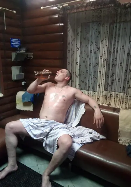 Я Алексей, 45, знакомлюсь без обязательств в Тобольске