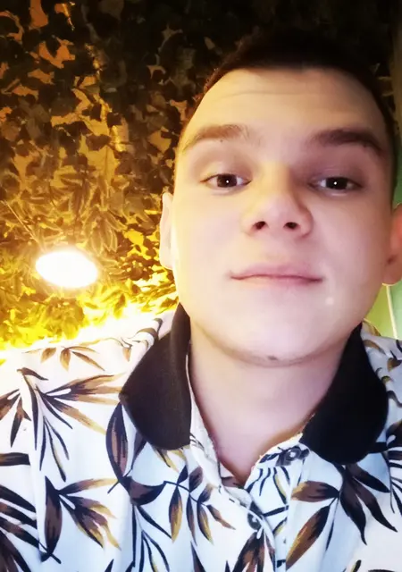 Олег из Новомосковска, ищу на сайте знакомства на одну ночь