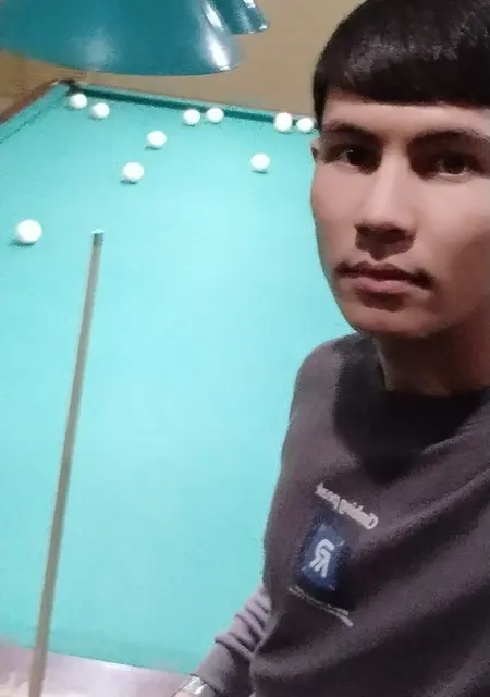 Атамырат из Нальчика, мне 21, познакомлюсь без обязательств