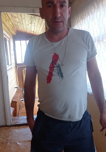 Я Евгений, 42, знакомлюсь без обязательств в Белебее