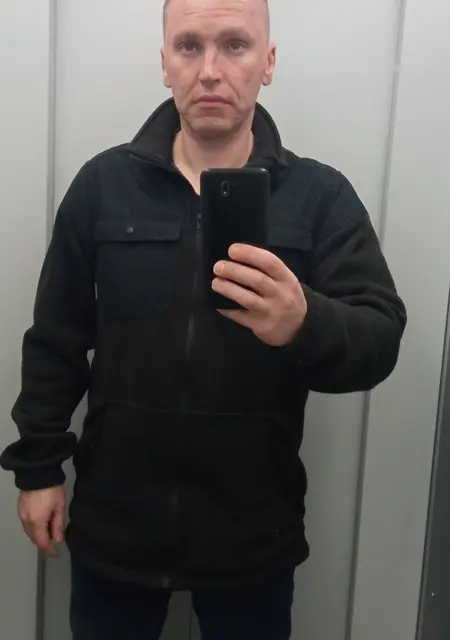 Я Илья, 38, знакомлюсь для дружбы в Владивостоке