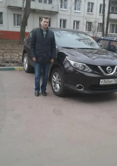 Я Михаил, 44, из Химок, ищу знакомства без обязательств