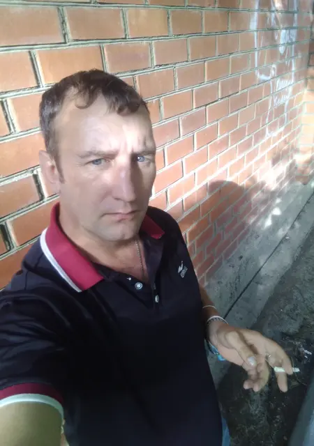 Ruslan из Фокина, ищу на сайте знакомства без обязательств