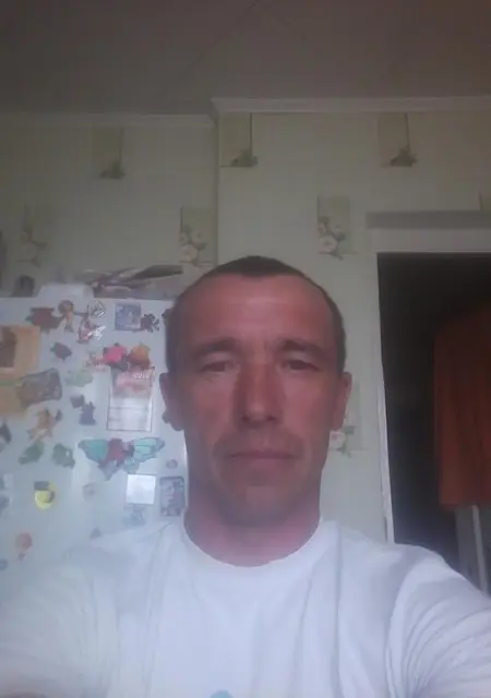 Сергей из Чебоксар, мне 46, познакомлюсь без обязательств