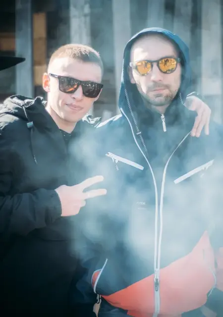 Саша из Томска, мне 27, познакомлюсь для приятного времяпровождения