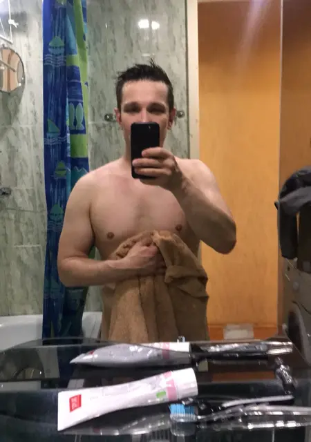 Алекс из Йошкар-Олы, ищу на сайте знакомства на одну ночь