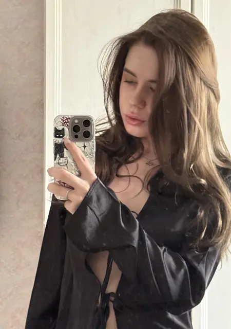 Я Кошка, 19, из Краснодара, ищу знакомство для вирта