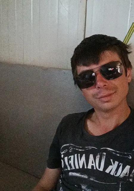 Дима из Свободного, мне 28, познакомлюсь для приятного времяпровождения