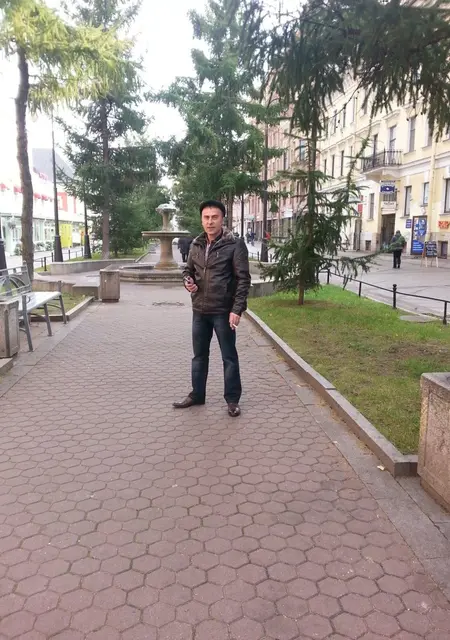 Я Александр, 43, из Сургута, ищу знакомство для совместных путешествий