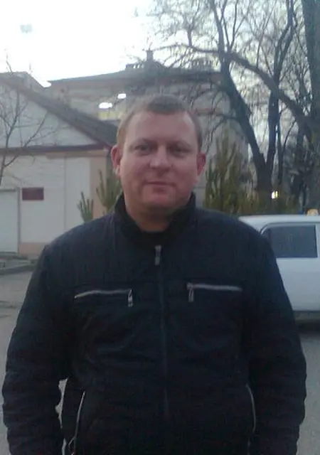 Сава из Георгиевска, мне 43, познакомлюсь на одну ночь