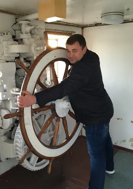 Я Владимир, 45, знакомлюсь без обязательств в Симферополе