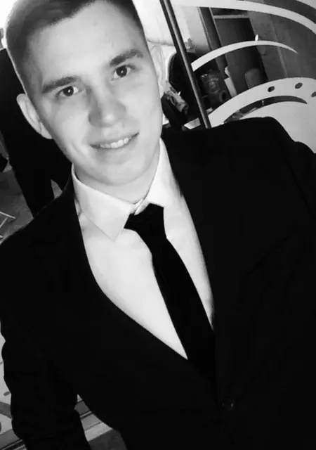 Евгений из Кстова, ищу на сайте знакомства на одну ночь