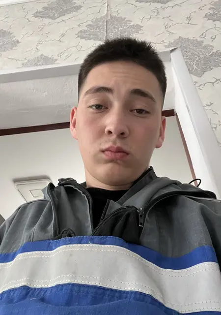 Руслан из Астрахани, ищу на сайте приятное времяпровождение