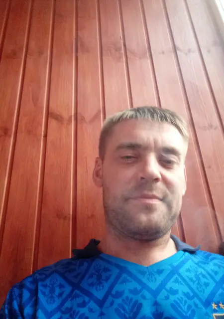 Павел из Альметьевска, ищу на сайте знакомства на одну ночь