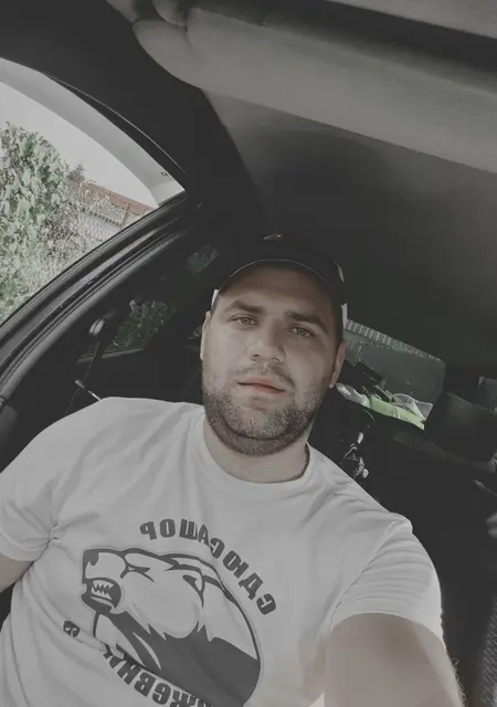 Sergei из Калининграда, мне 30, познакомлюсь для приятного времяпровождения