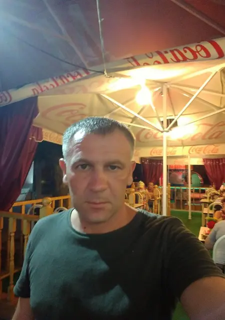 Я Игорь, 47, знакомлюсь без обязательств в Анапе