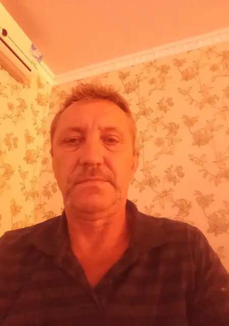 Владимир из Краснодара, ищу на сайте знакомства без обязательств