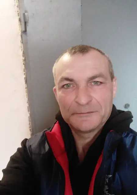 Сергей из Воронежа, мне 53, познакомлюсь для постоянных отношений