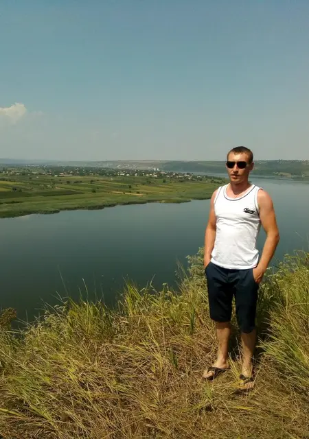 Я Марат, 41, из Нового Уренгоя, ищу знакомства без обязательств