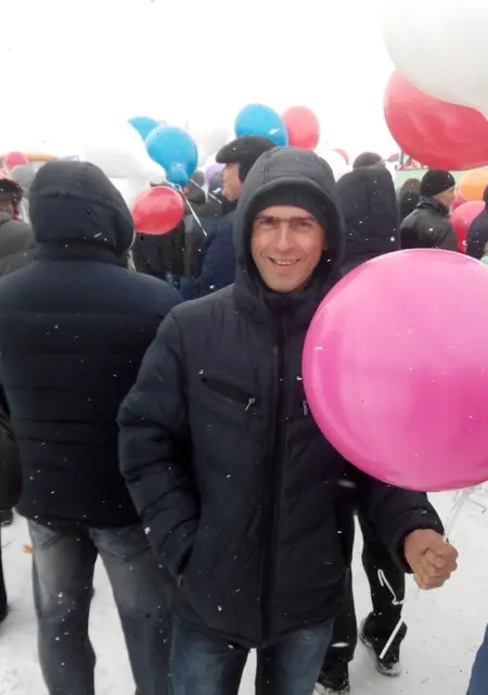 Я Жека, 42, знакомлюсь без обязательств в Удачном