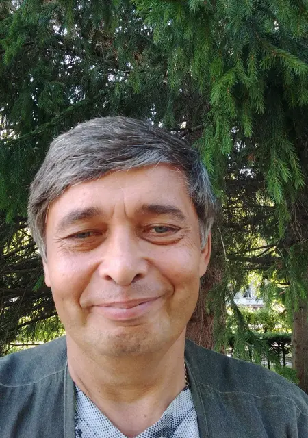 Александр из Северска, ищу на сайте знакомства без обязательств