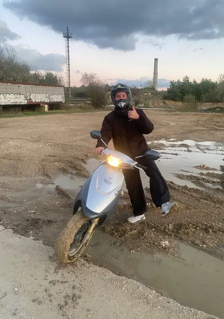 Ярослав из Ялты, ищу на сайте приятное времяпровождение