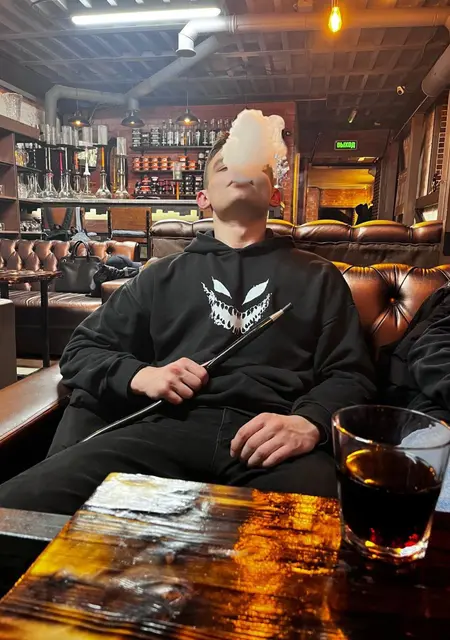 Я Максим, 19, из Подольска, ищу знакомства на одну ночь