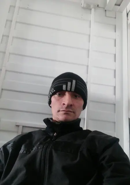 Я Александр, 48, из Новокузнецка, ищу знакомства на одну ночь