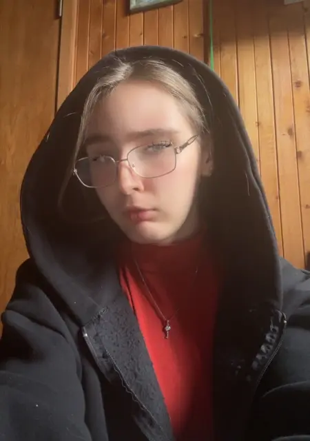 Ксения из Щелково, ищу на сайте открытые отношения