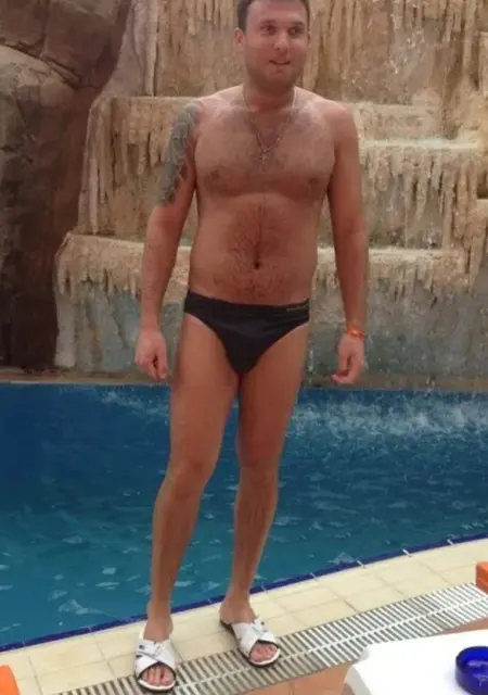 Я Aleeex, 38, знакомлюсь для общения в Варшаве