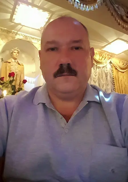 Владимир из Королева, мне 55, познакомлюсь для приятного времяпровождения