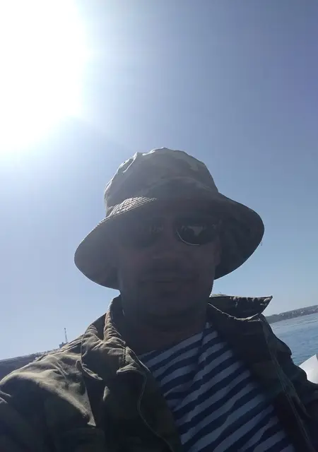 Василий из Севастополя