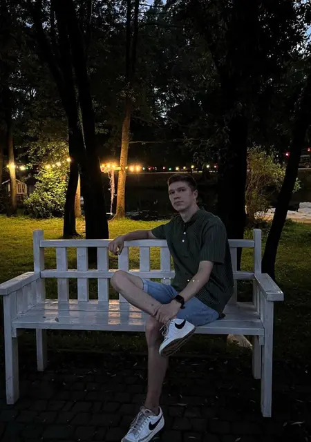 Я Gleb, 23, знакомлюсь для открытые отношения в Калуге