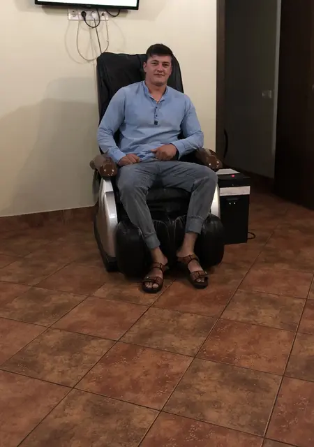 Я Руслан, 30, из Набережных Челнов, ищу знакомства на одну ночь