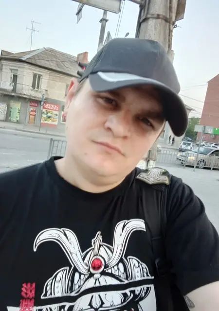 Павел из Бердска, ищу на сайте знакомства на одну ночь