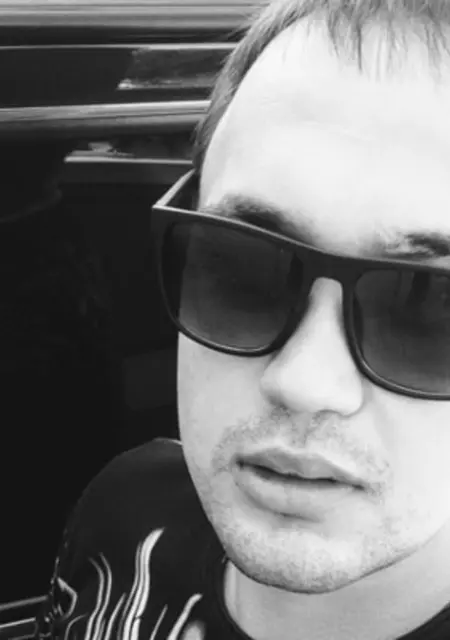 Я Сергей, 30, из Калуги, ищу знакомства без обязательств