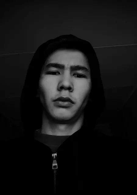 Темирлан из Алматы, мне 28, познакомлюсь для приятного времяпровождения