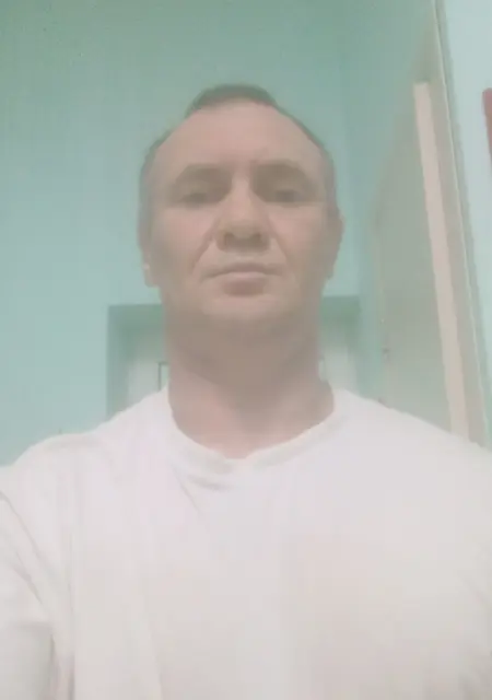 Рустам из Самары, мне 48, познакомлюсь для приятного времяпровождения