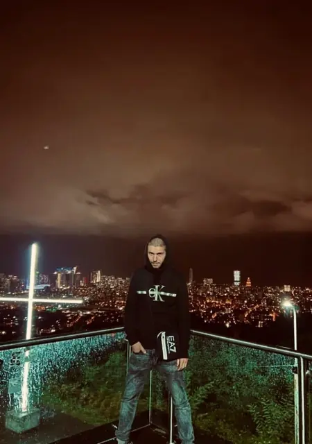 Я Rikki, 29, из Владикавказа, ищу знакомства на одну ночь