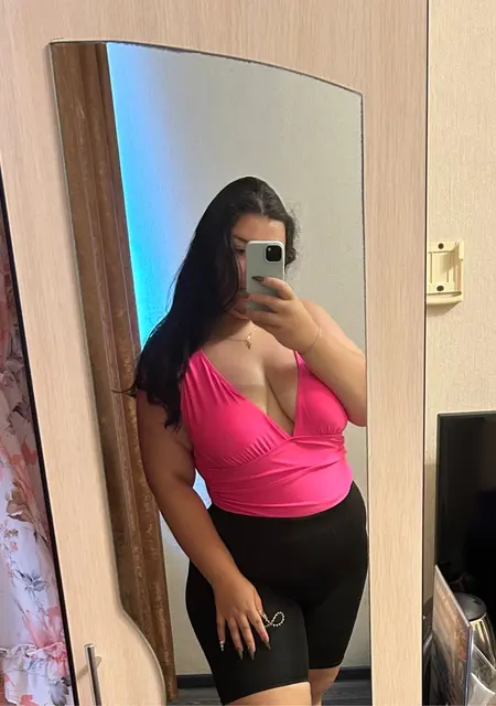 Александра из Балашихи, ищу на сайте приятное времяпровождение