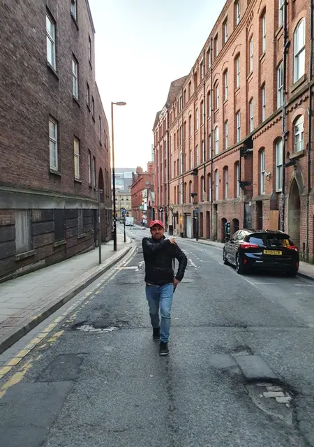 Я Дионис, 41, знакомлюсь для совместных путешествий в Мегионе