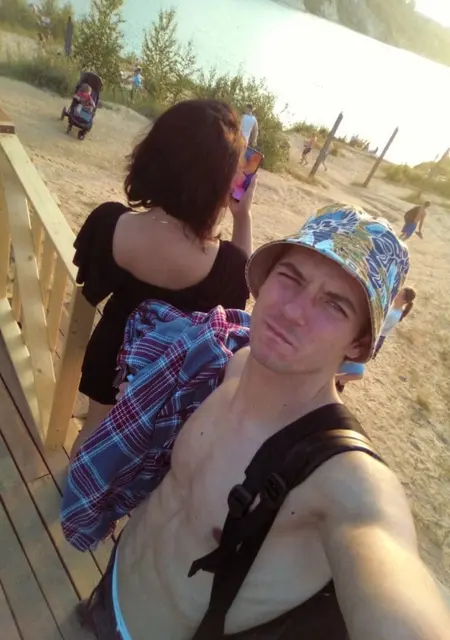 Димка из Нальчика, ищу на сайте открытые отношения