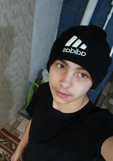 Nikita из Тамбова, ищу на сайте знакомства на одну ночь