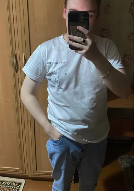 Я Владимир, 21, из Тейкова, ищу знакомство для дружбы